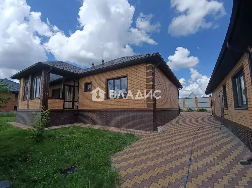 Дом в Белгородская область, Белгород ул. Пригородная (120 м) - Фото 1