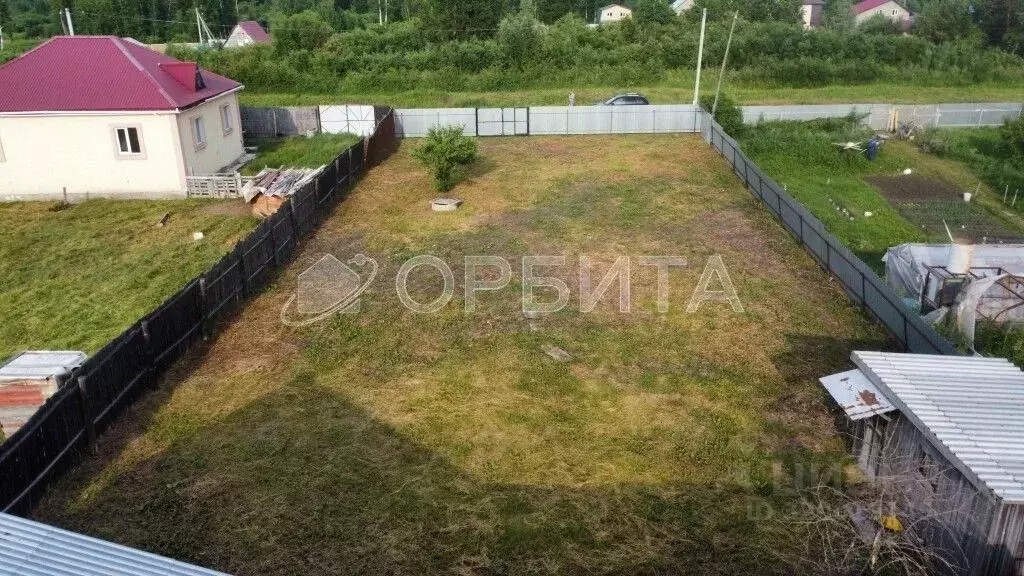 Участок в Тюменская область, Тюмень Садовое товарищество Липовый ... - Фото 0