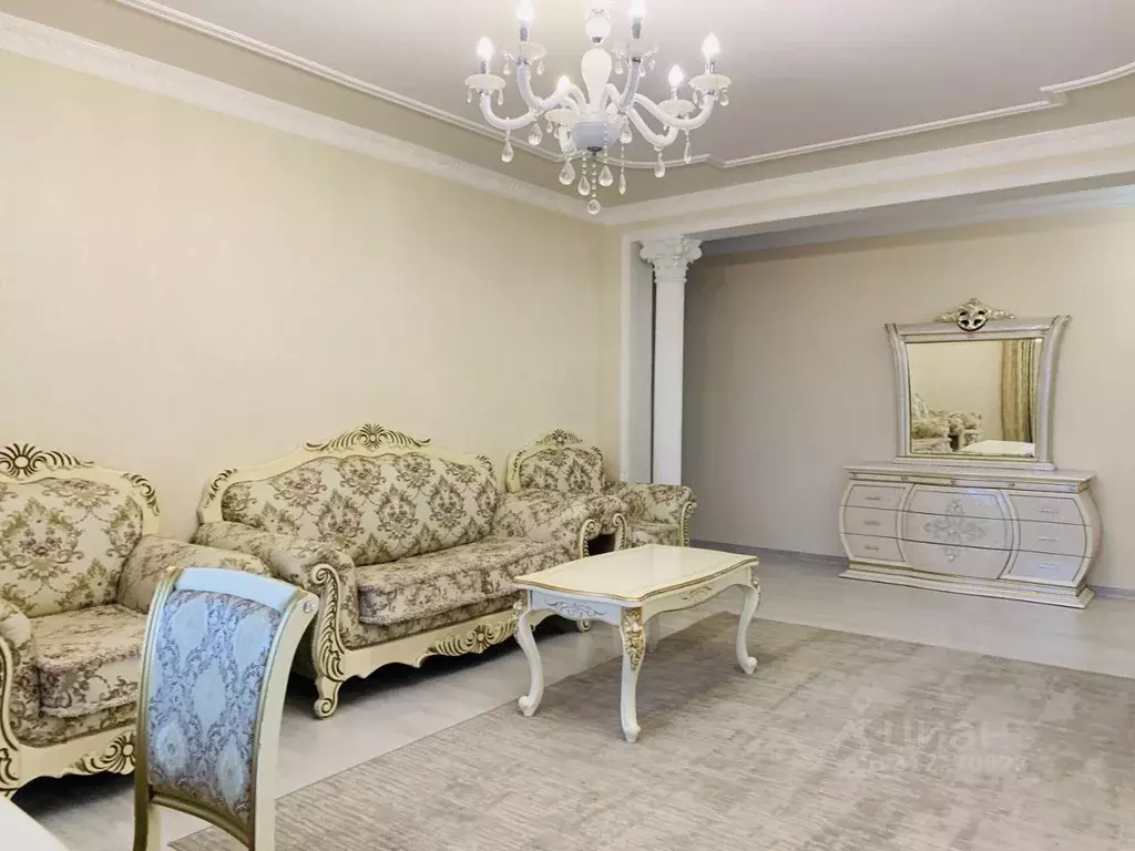 3-к кв. Москва пос. Воскресенское, 40к1 (96.0 м) - Фото 0