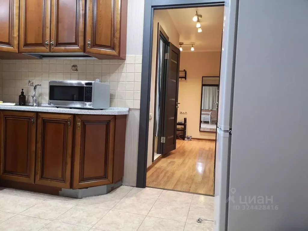 2-к кв. Московская область, Красногорск ул. Имени Зверева, 8 (64.5 м) - Фото 1