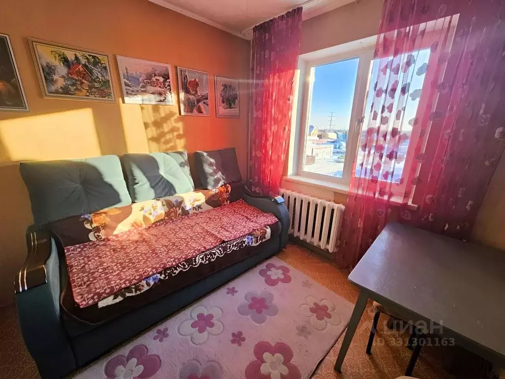 Комната Омская область, Омск ул. Гусарова, 123 (10.0 м) - Фото 1