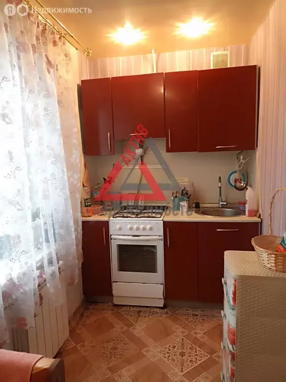 3-комнатная квартира: Каменск-Уральский, микрорайон Старый Каменск, ... - Фото 1