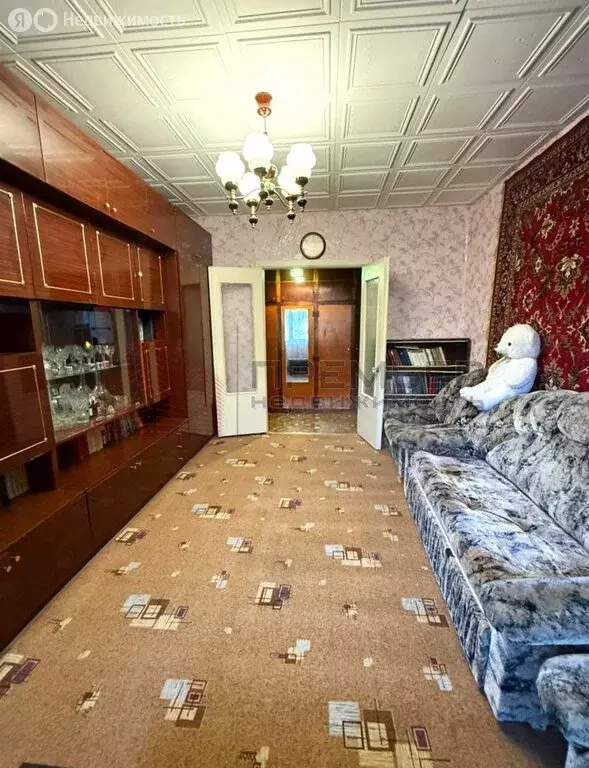 3-комнатная квартира: Волгоград, улица Репина, 27 (67.2 м) - Фото 1