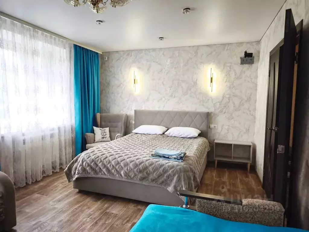 2-к кв. Нижегородская область, с. Дивеево ул. Российская, 2 (70.0 м) - Фото 0