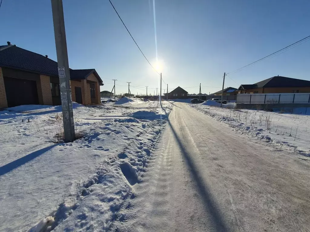 Участок в Оренбургская область, Оренбургский район, Сергиевский ... - Фото 1