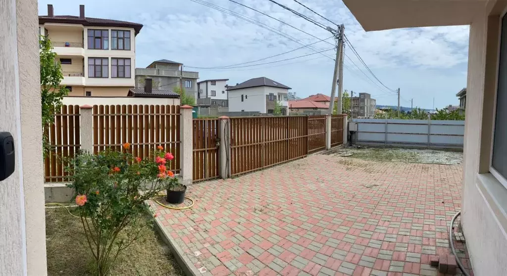 Дом в Краснодарский край, Геленджик ул. Димитрия Легейдо, 15 (270 м) - Фото 1