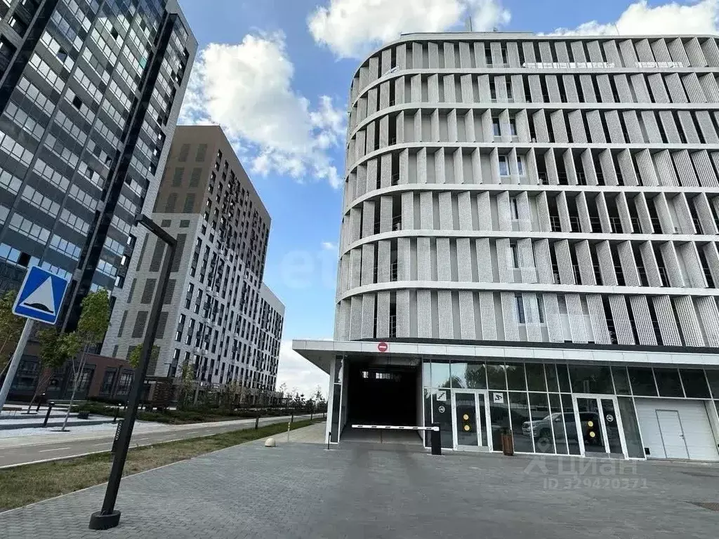 Гараж в Татарстан, Казань просп. Победы, 151 (13 м) - Фото 2