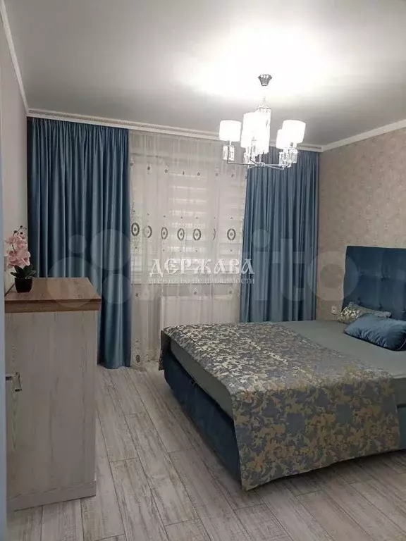 2-к. квартира, 55 м, 1/12 эт. - Фото 0