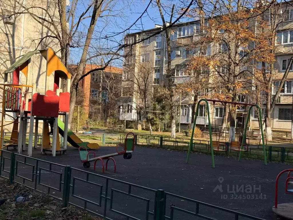 2-к кв. Адыгея, Майкоп ул. 2-я Дубзаводская, 4 (50.1 м) - Фото 2