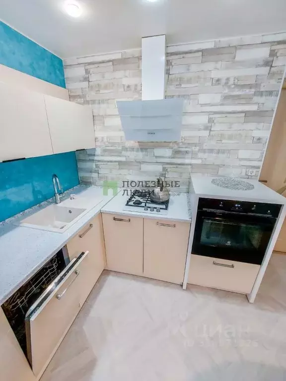 2-к кв. Коми, Сыктывкар Петрозаводская ул., 56 (51.0 м) - Фото 0