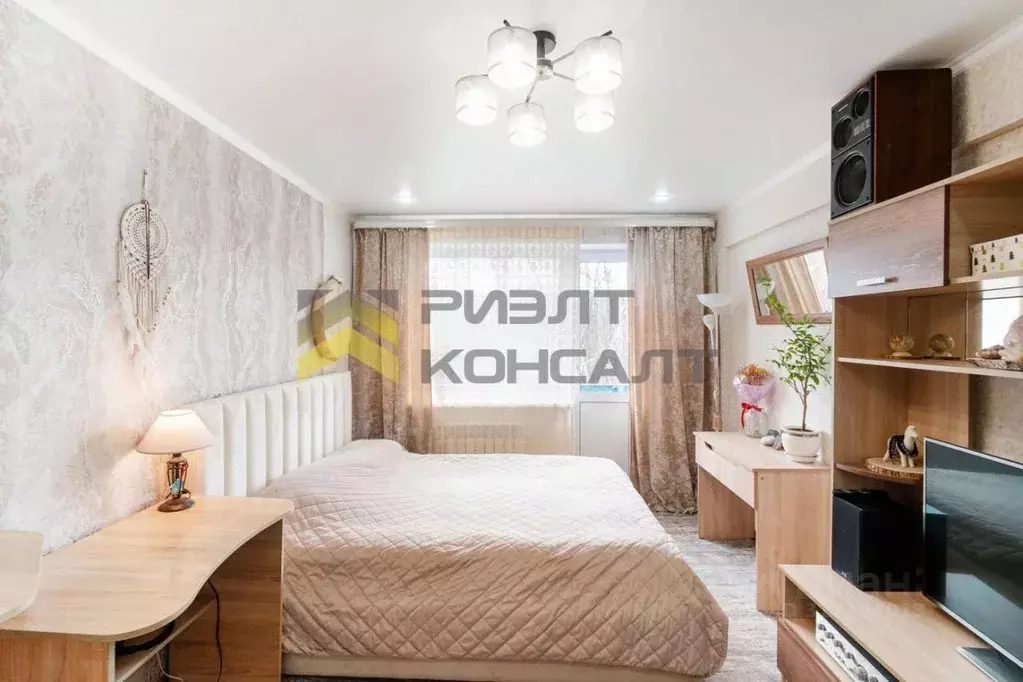 2-к кв. Омская область, Омск ул. Туполева, 3Б (45.0 м) - Фото 0