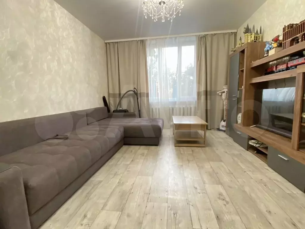 3-к. квартира, 77,8 м, 5/5 эт. - Фото 0