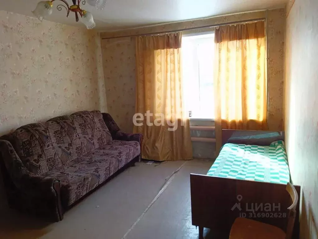 2-к кв. Белгородская область, Короча ул. Дзержинского, 84К1 (39.3 м) - Фото 0
