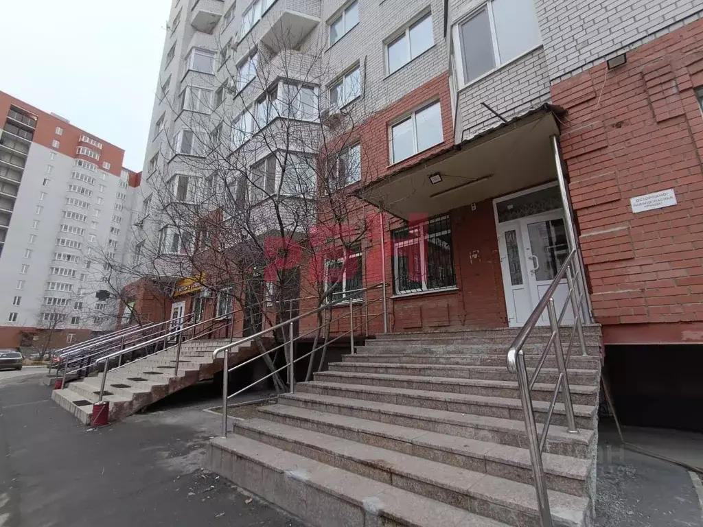 Торговая площадь в Тюменская область, Тюмень ул. 50 лет ВЛКСМ, 15к1 ... - Фото 1