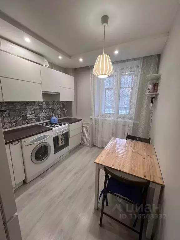 2-к кв. Пермский край, Пермь ул. КИМ, 91А (43.0 м) - Фото 0