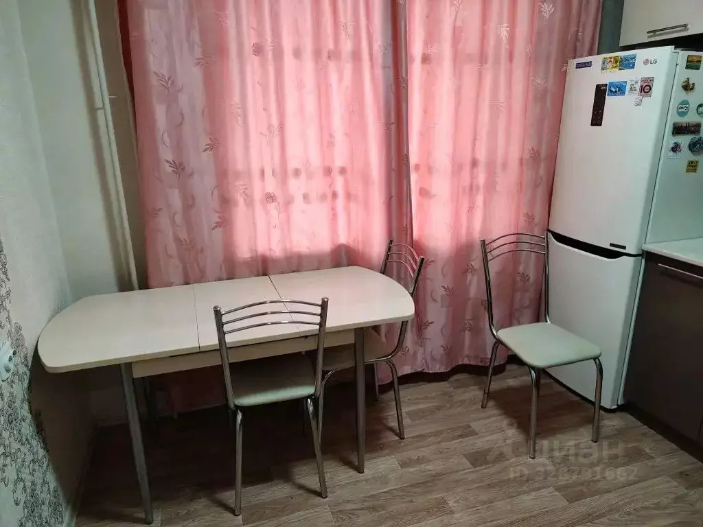 2-к кв. Хакасия, Черногорск просп. Космонавтов, 38 (60.0 м) - Фото 2