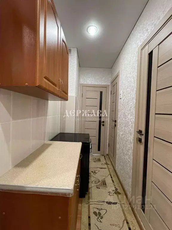 1-к кв. Белгородская область, Старый Оскол Макаренко мкр, 33В (39.0 м) - Фото 1