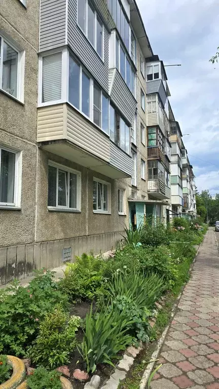 Продаётся 4-к квартира, 58 м - Фото 1