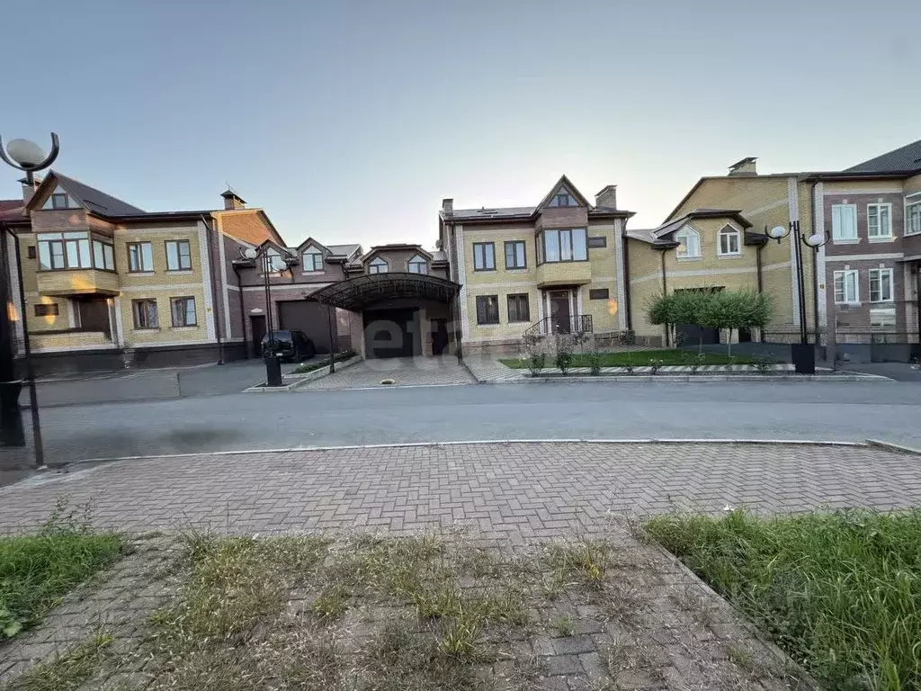 Дом в Северная Осетия, Владикавказ ул. Академика Березова, 19 (400 м) - Фото 2