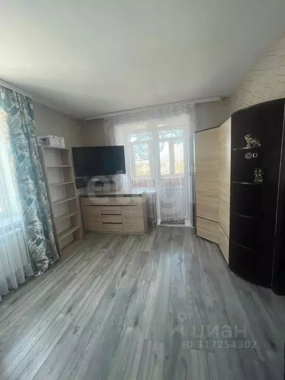 1-к кв. Тульская область, Узловая ул. Горького, 3 (41.0 м) - Фото 0