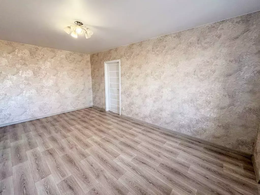 2-к. квартира, 44 м, 4/4 эт. - Фото 1