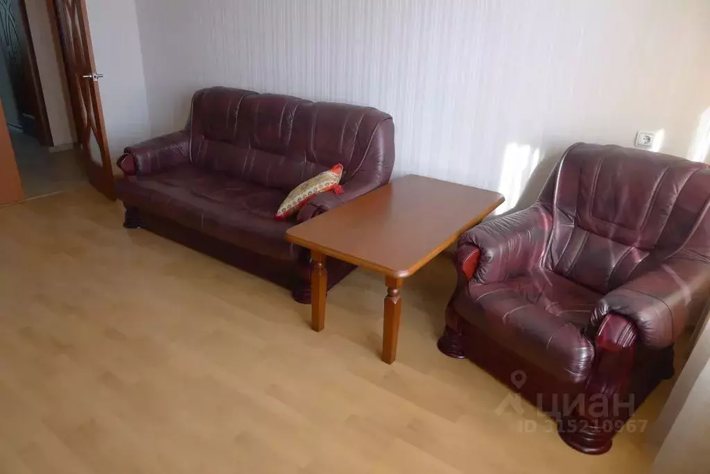 3-к кв. Калининградская область, Зеленоградск ул. Крылова, 5А (70.0 м) - Фото 0