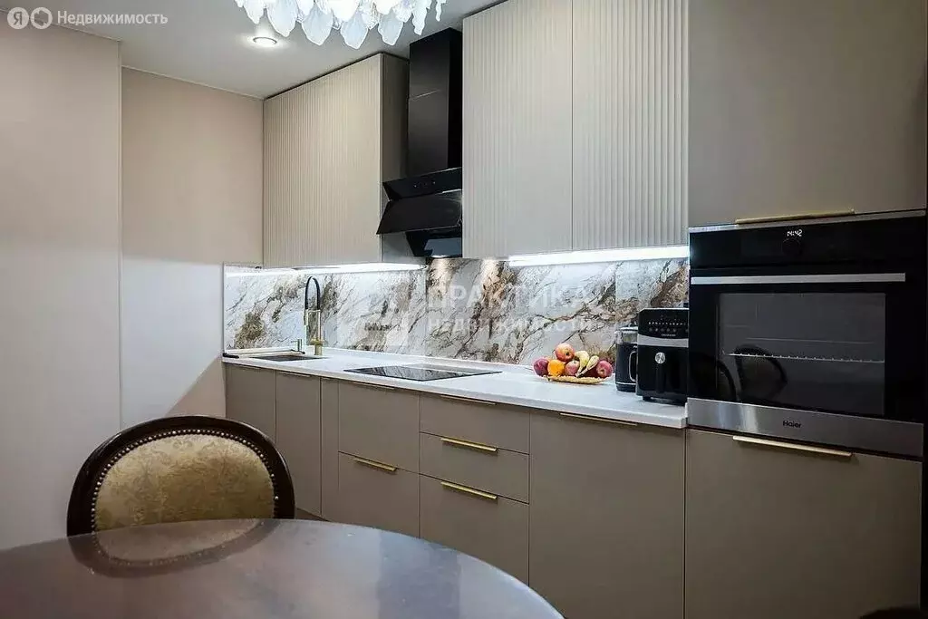 2-комнатная квартира: Балашиха, улица Майкла Лунна, 5 (62 м) - Фото 2