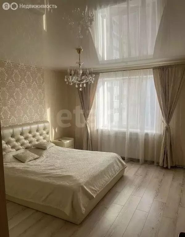 3-комнатная квартира: Воронеж, Олимпийский бульвар, 6 (108 м) - Фото 1