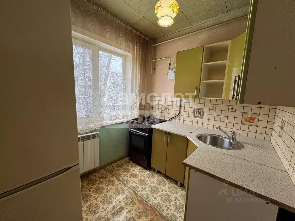 4-к кв. Алтайский край, Бийск Коммунарский пер., 19 (60.0 м) - Фото 1