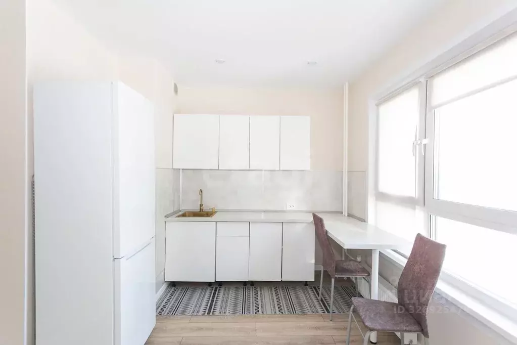 Студия Новосибирская область, Новосибирск ул. Ясный Берег, 33 (29.1 м) - Фото 1