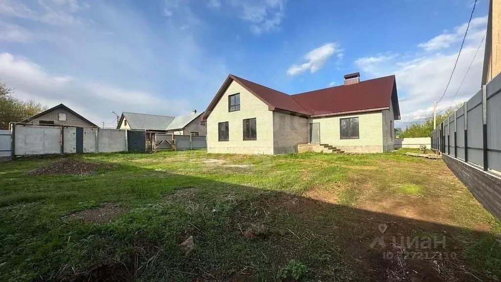 Дом в Оренбургская область, Оренбург ул. Кольцевая Виноградная (150 м) - Фото 1