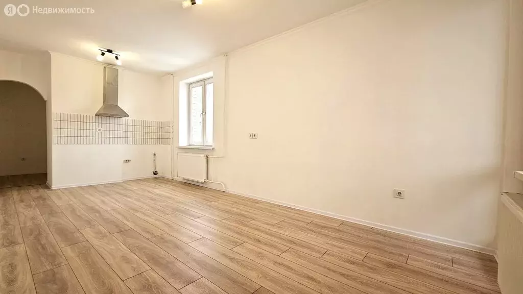 Квартира-студия: посёлок Шушары, Первомайская улица, 5к2 (25.1 м) - Фото 1