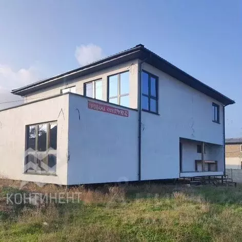 Дом в Крым, Сакский район, с. Суворовское ул. Верхняя, 40 (273 м) - Фото 1