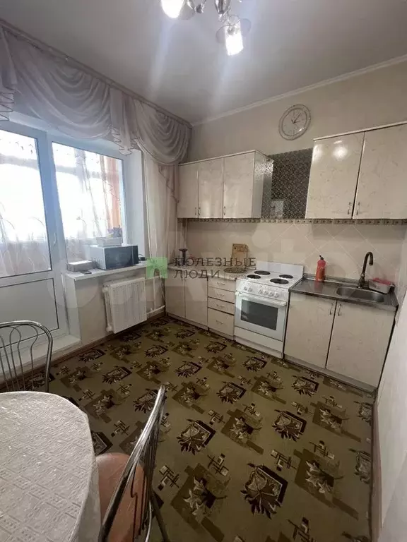 2-к. квартира, 58 м, 4/9 эт. - Фото 0