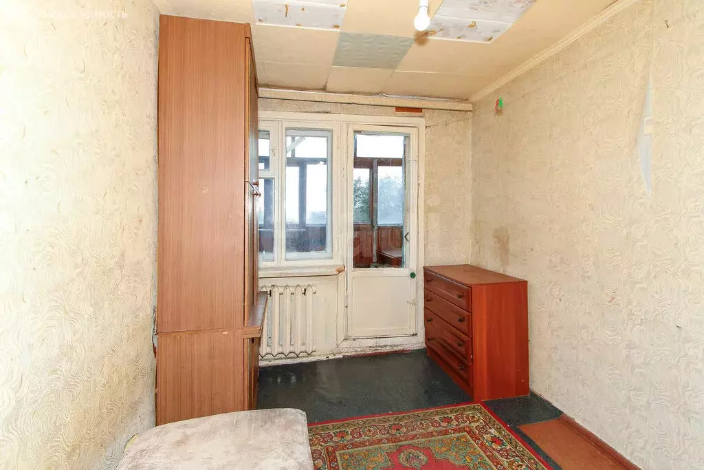 1-комнатная квартира: Тюмень, улица Бабарынка, 16А (15 м) - Фото 2