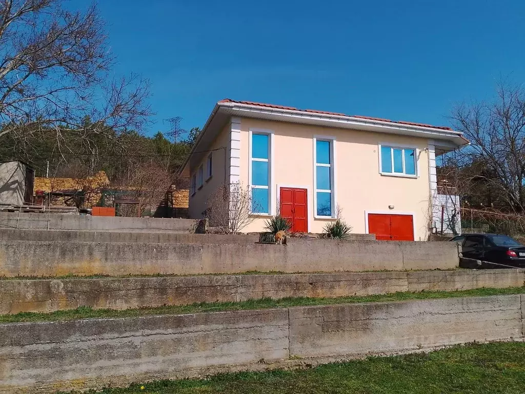 Коттедж в Крым, Симферопольский район, Добровское с/пос, с. Пионерское ... - Фото 1