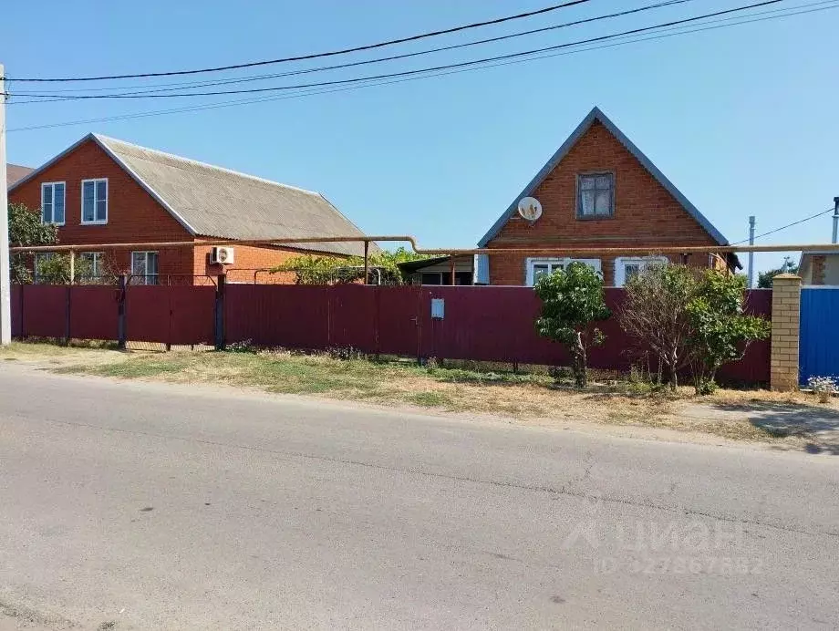 Дом в Краснодарский край, Темрюкский район, Фонталовское с/пос, пос. ... - Фото 1