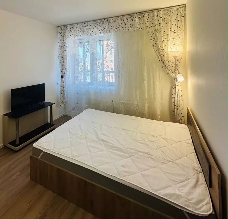 Студия Санкт-Петербург ул. Гудиловская, 9 (29.0 м) - Фото 1