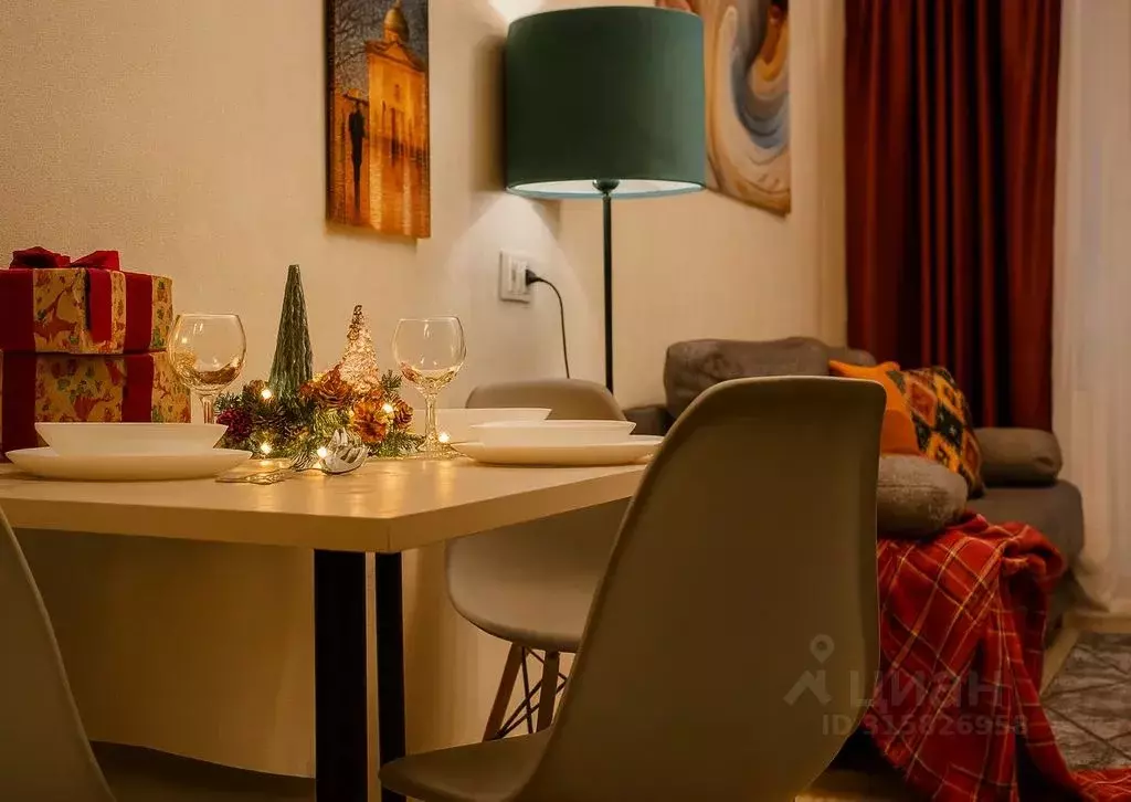 1-к кв. Волгоградская область, Волгоград ул. Глазкова, 12 (40.0 м) - Фото 0