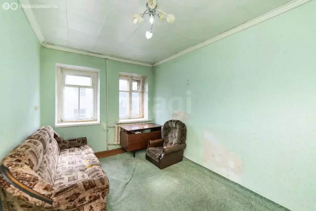 3-комнатная квартира: Курган, улица Дзержинского, 11 (71.5 м) - Фото 1