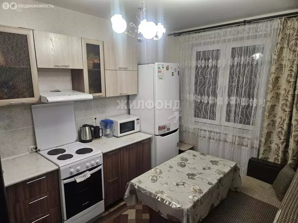 Квартира-студия: Новосибирск, улица Петухова, 95/4 (26.8 м) - Фото 1