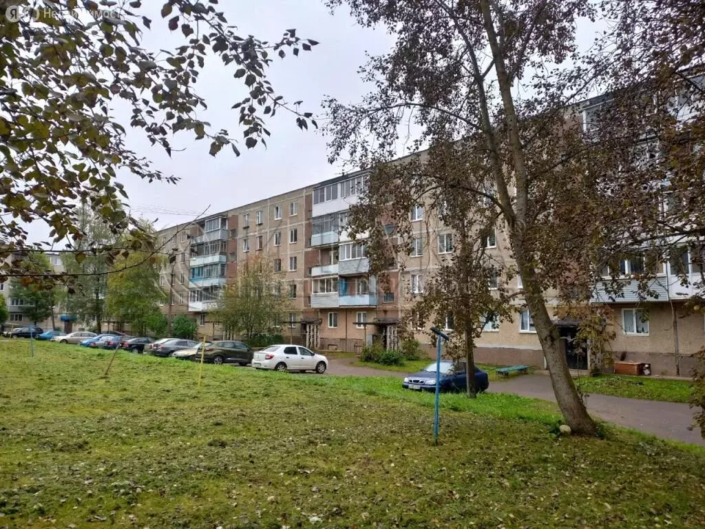 2-комнатная квартира: Бокситогорский район, Пикалёво, 6-й микрорайон, ... - Фото 2