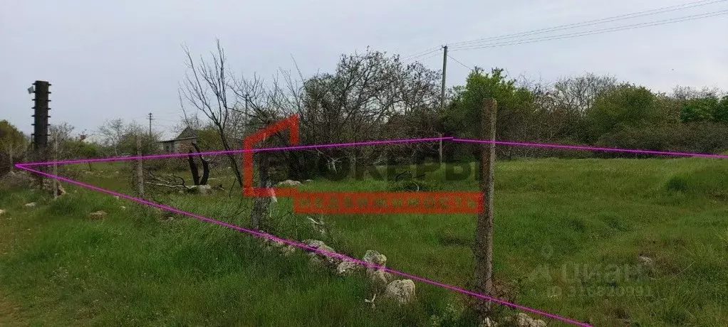 Участок в Севастополь ул. Летчика Наумова, 20 (10.0 сот.) - Фото 1