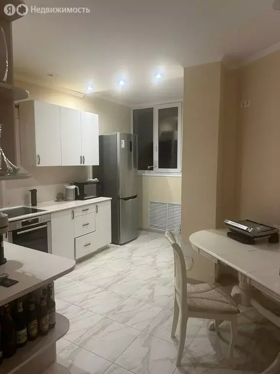 2-комнатная квартира: Белгород, улица Костюкова, 11В (86 м) - Фото 1