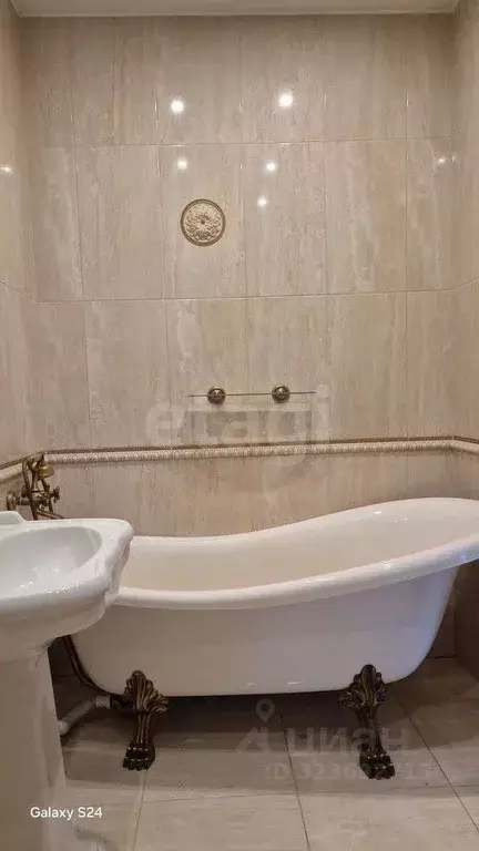 2-к кв. Санкт-Петербург Ленинский просп., 72к3 (54.4 м) - Фото 0