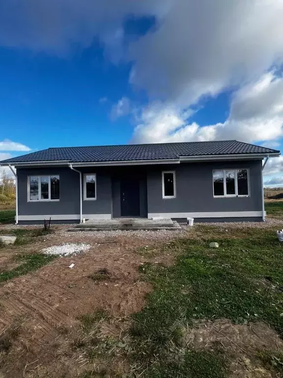 Дом в Псковская область, Псковский район, Тямшанская волость, д. ... - Фото 1
