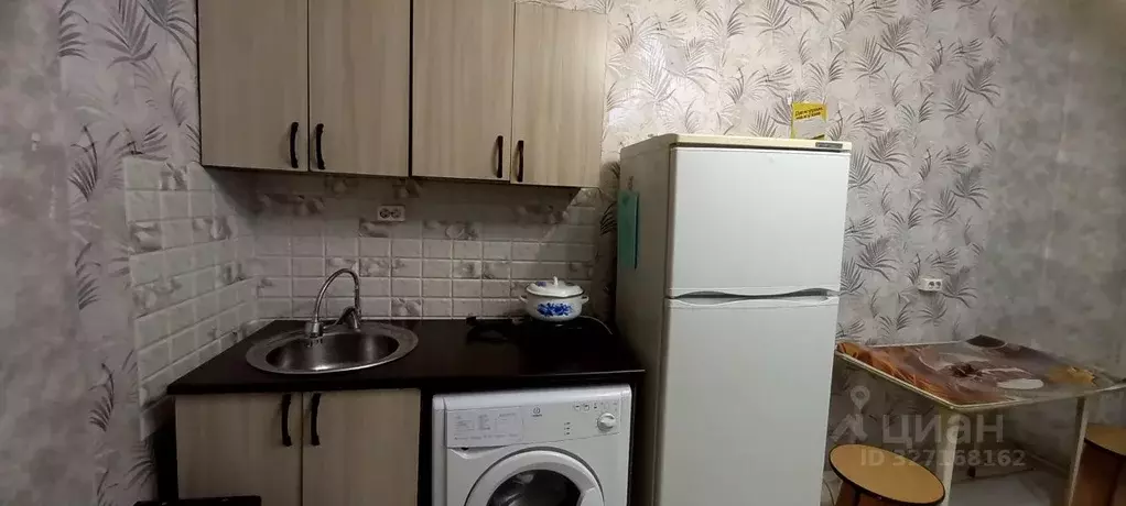 Комната Челябинская область, Челябинск ул. Марченко, 25А (14.0 м) - Фото 2