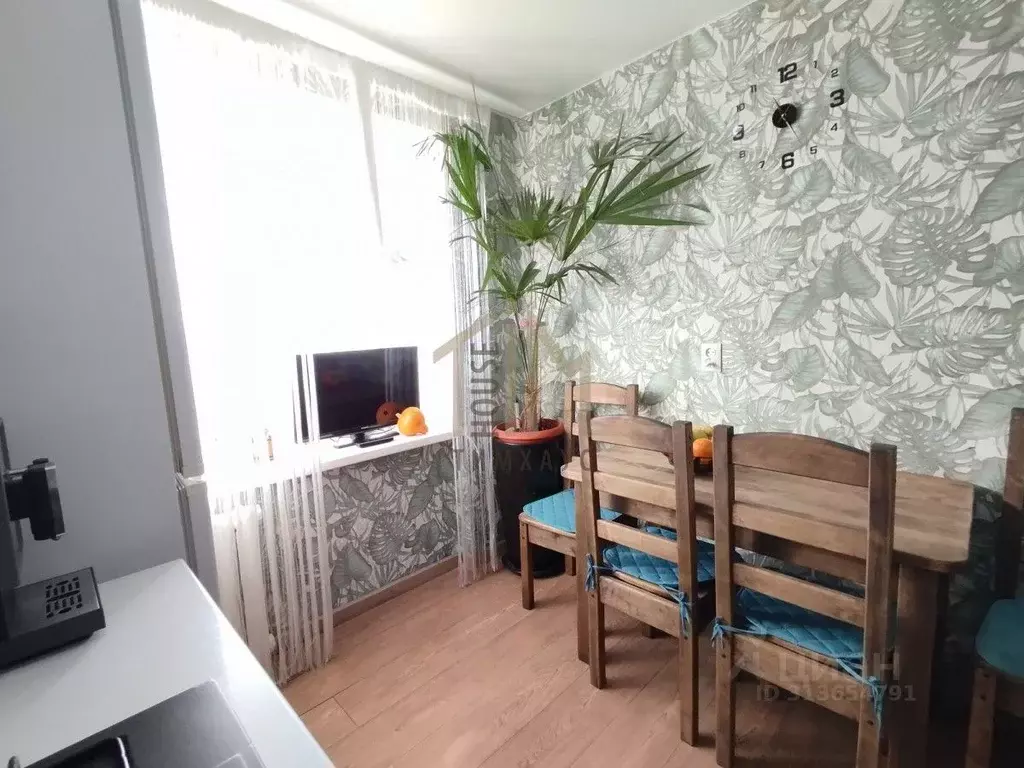 2-к кв. Омская область, Омск ул. Серова, 26 (46.0 м) - Фото 0
