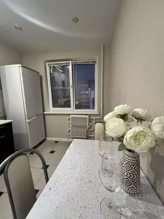 2-к кв. Волгоградская область, Волжский ул. Александрова, 2 (52.0 м) - Фото 1