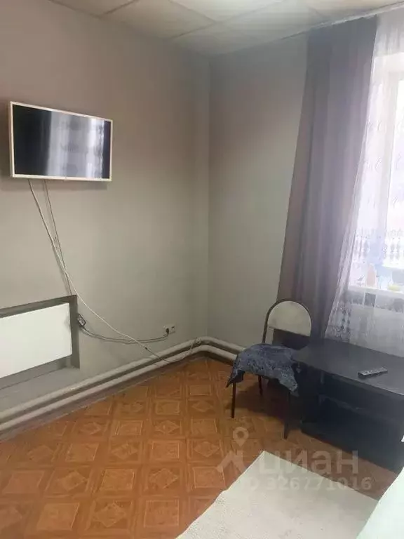 Комната Кемеровская область, Новокузнецк ул. Доз, 20 - Фото 2